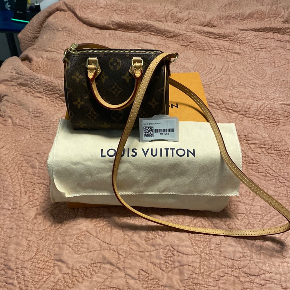 Louis Vuitton Nano Speedy